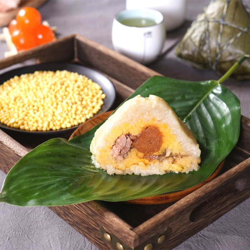 皇中皇肇庆裹蒸绿豆咸蛋蛋黄肉粽400克端午节咸味粽子