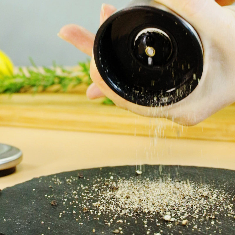 黑胡椒粒110g正宗手选自带研磨器