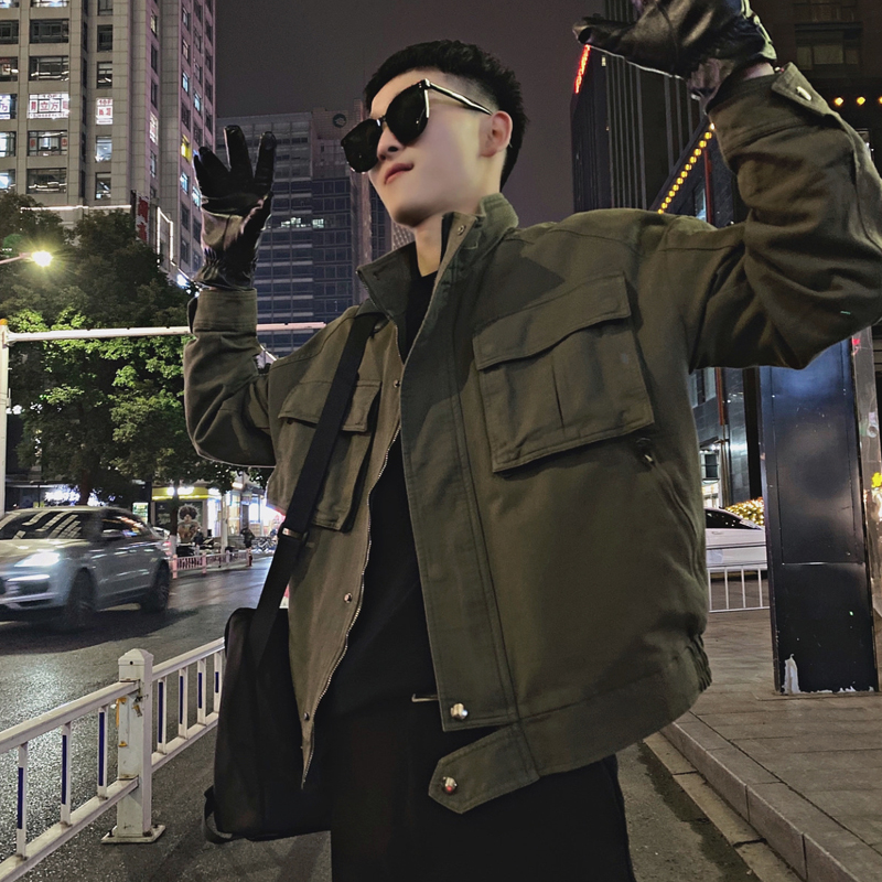 网红新款工装外套男潮牌痞帅军绿色飞行员夹克韩版潮流春秋季褂子
