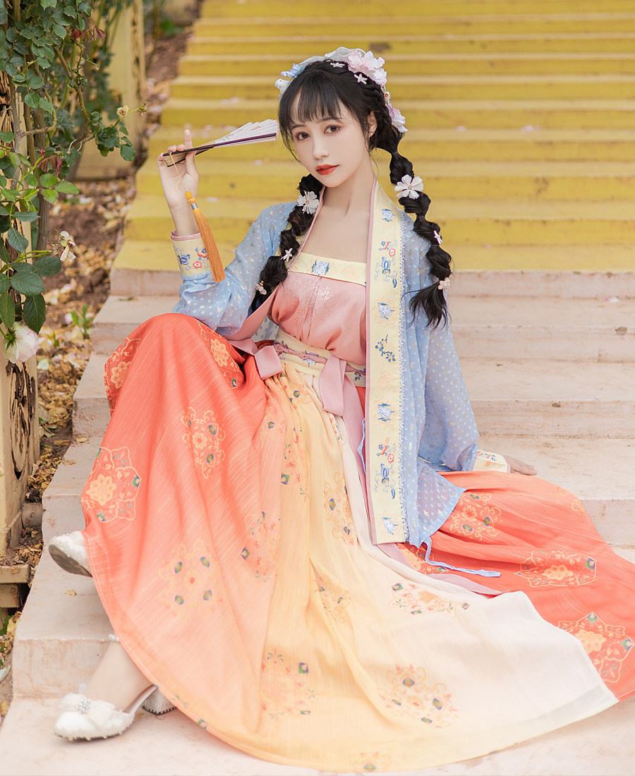 子爵秋色月桂兔宋制褙汉服女中国风正品原创春夏汉服