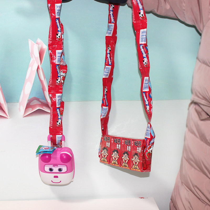 阿尔卑斯秋天第一个包抖音抖音同款连在一起长串长条棒棒糖传统糖果