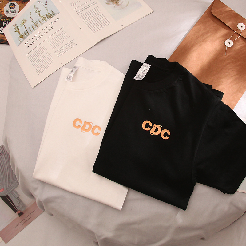 LAFLOF/劳夫洛夫2021春夏情侣装简约潮牌宽松大码休闲烫金百搭t恤