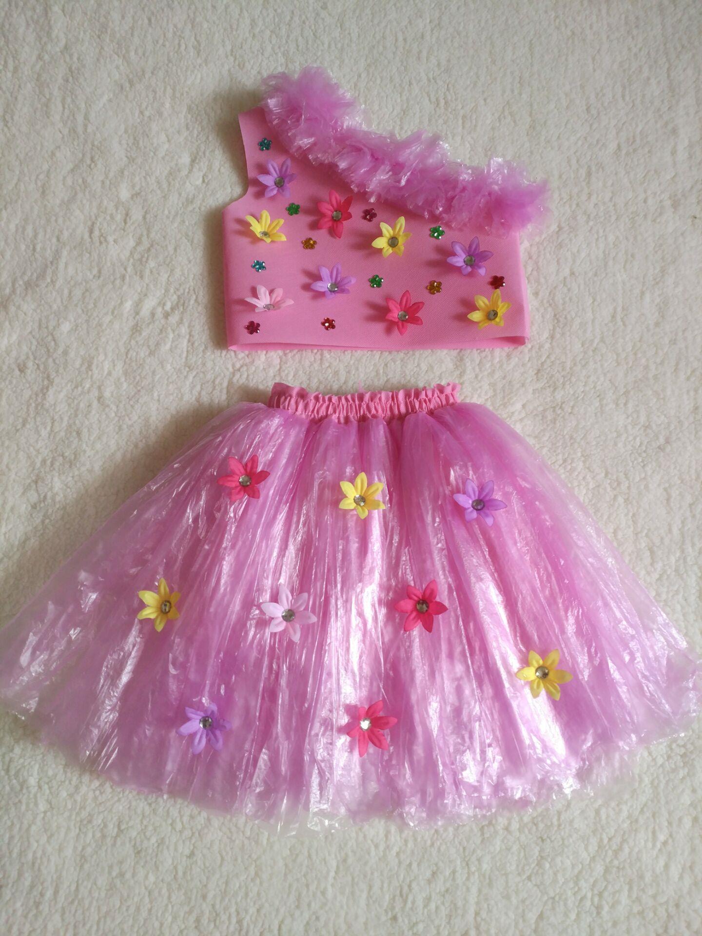 女孩环保服装手工自制无纺布材料幼儿园时装走秀儿童演出服