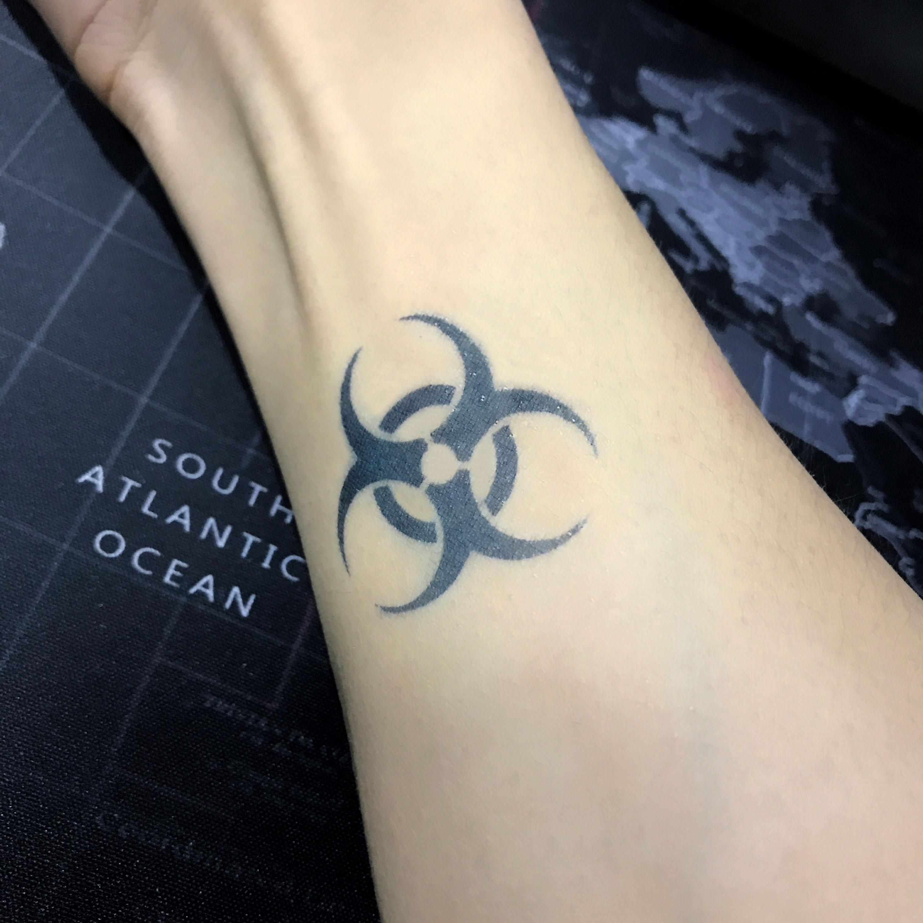 即墨蓝轻文身果汁纹身模板生物危险标识3535需配纹身膏使用