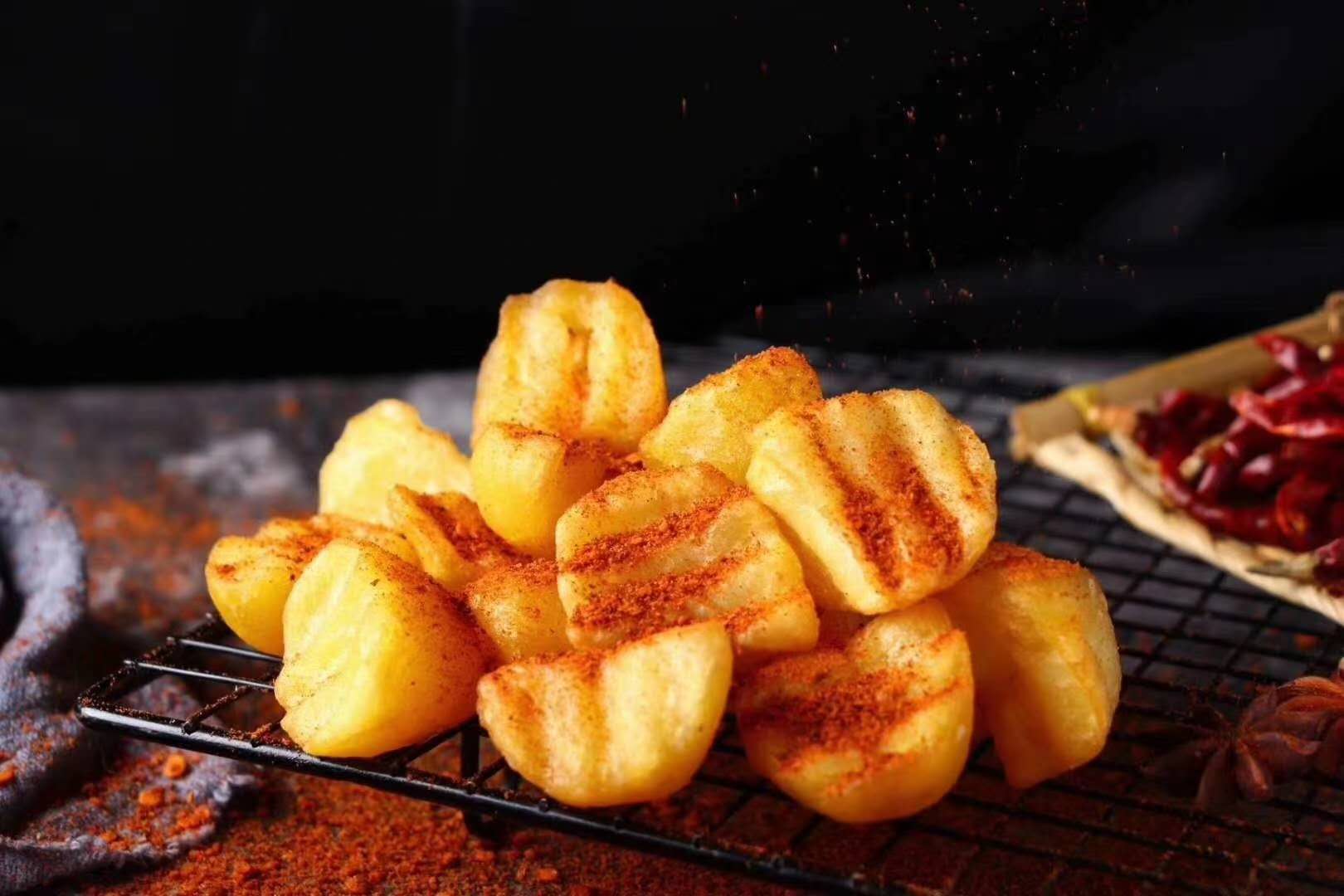 小吃土豆锅巴洋芋网红300g30袋特色商用半成品薯类制品