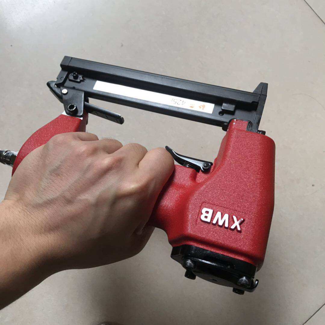 钉枪xwb425k编藤码钢丝丝网铁管编织气钉枪