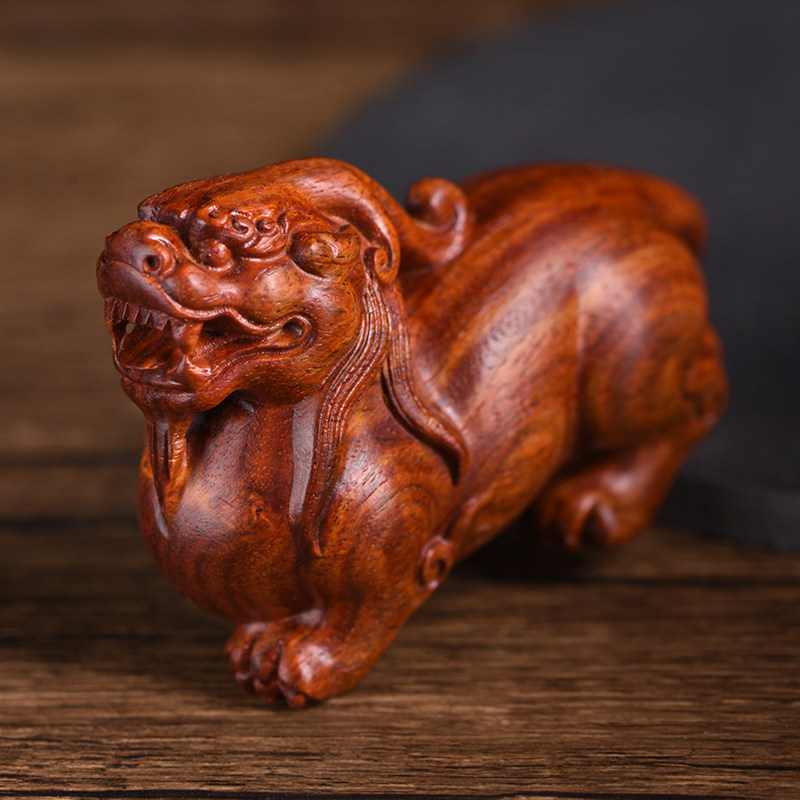 摆饰玄同血檀汉代貔貅摆件木雕木雕工工艺工艺品木雕