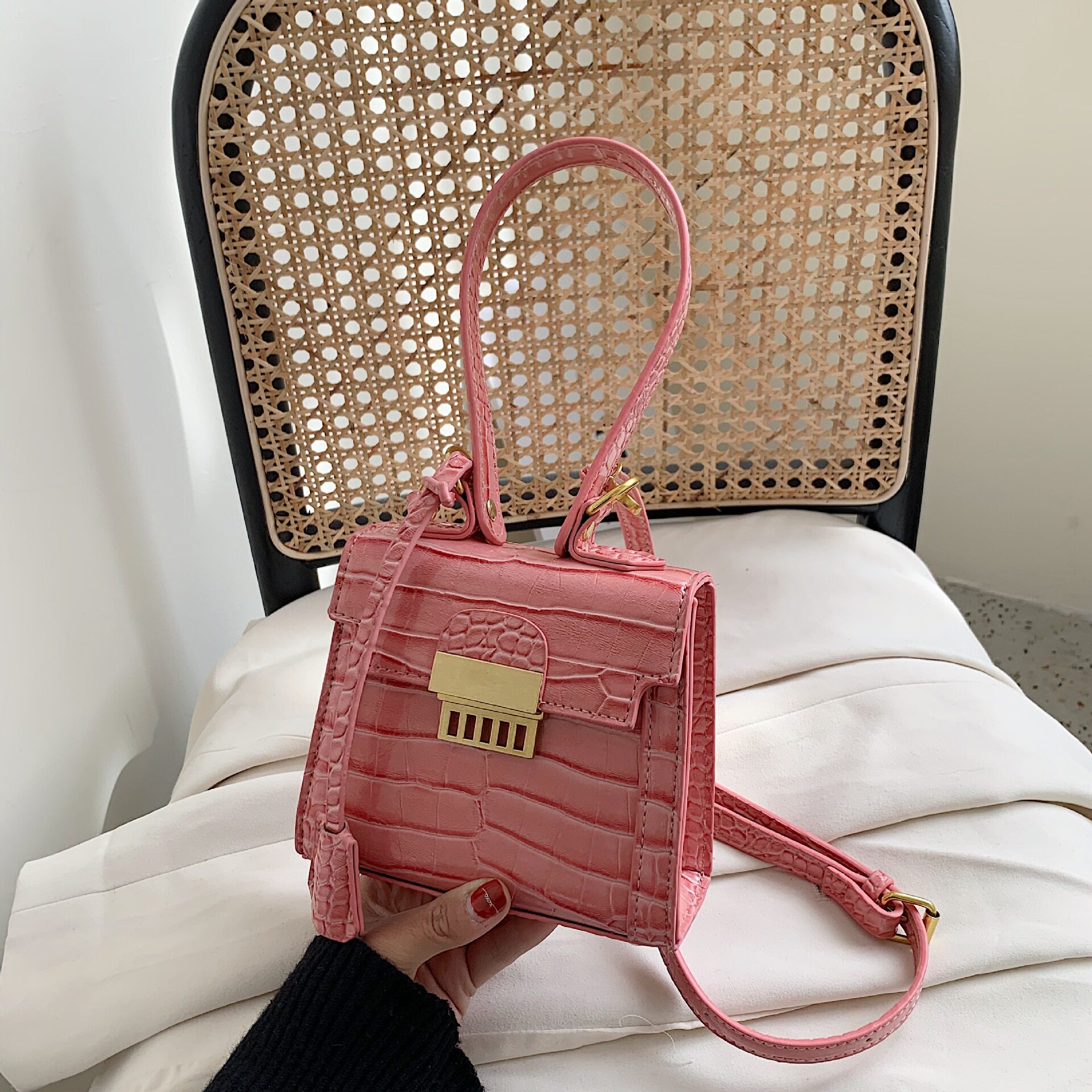 小众小方单肩洋气包洋气设计鳄鱼韩版新款夏季女士包袋