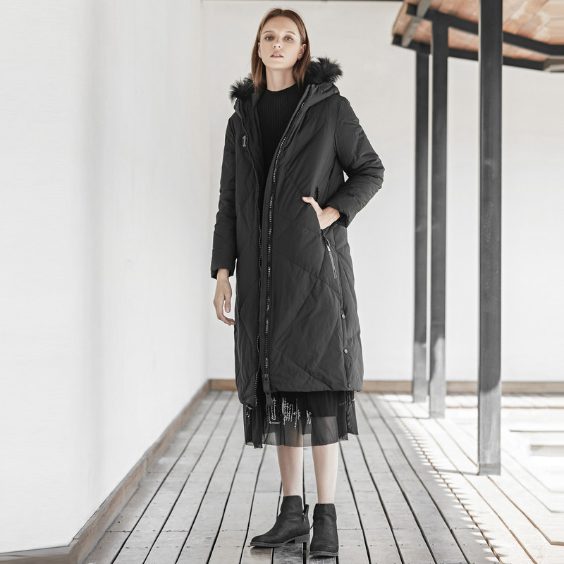 sdeer迪奥女装高领连帽字母印花插袋羽绒服