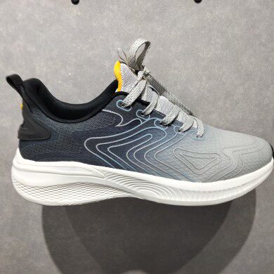 博艾运动鞋2023春季特大休闲鞋超轻减震青春青春潮时尚休闲鞋