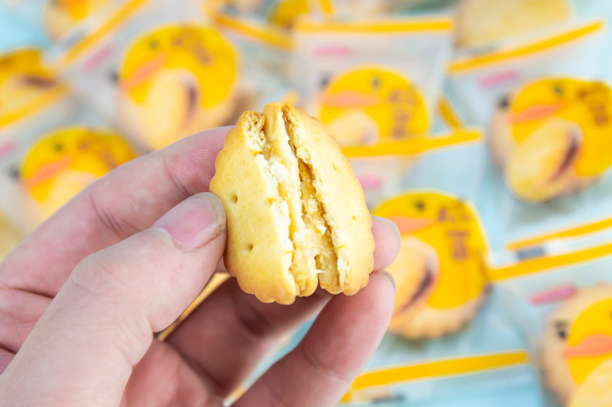 品冠园咸蛋蛋黄麦芽夹心饼干办公休闲零食500g夹心饼干