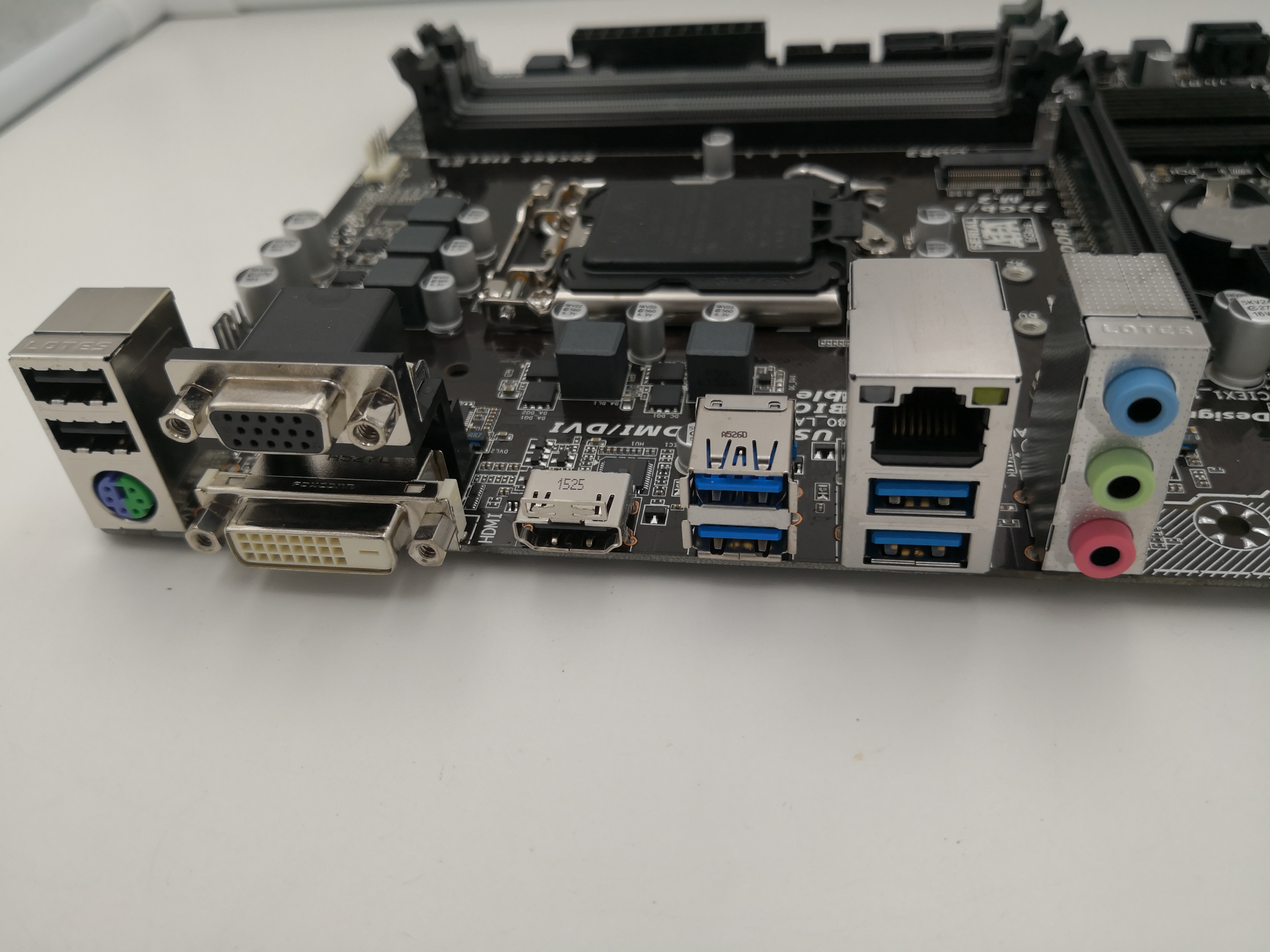 一年包换 gigabyte技嘉b150m-ds3h d3v 1151 ddr3主板带m.2高清