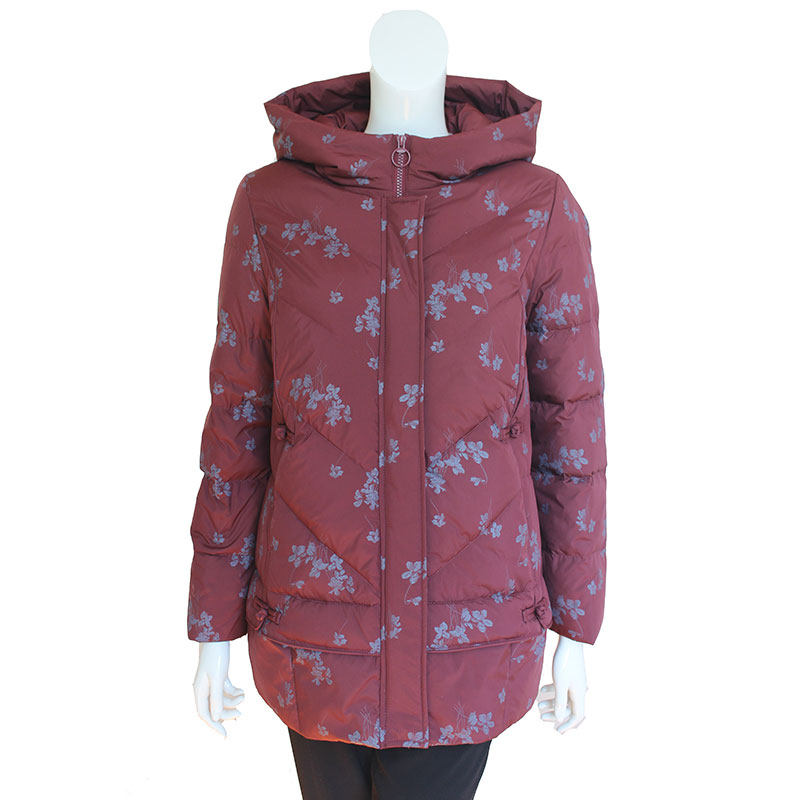 专柜莱语鸭绒白鸭绒甘夫人正品外套保暖冬季中老年中老年女装