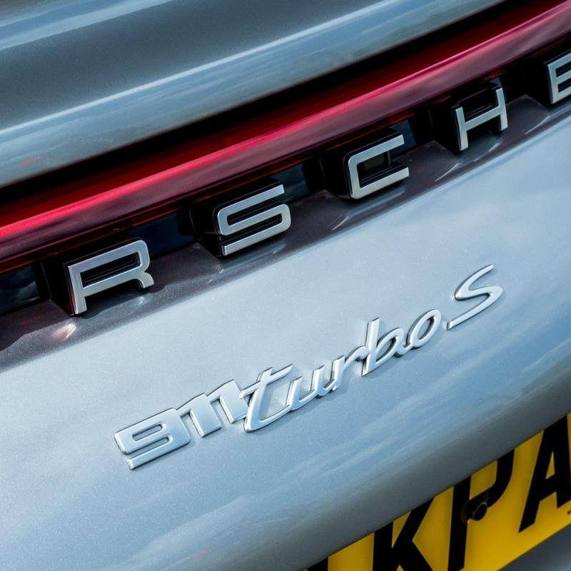 专用于新款保时捷车标911原厂尾标992turboscarrera4s字标