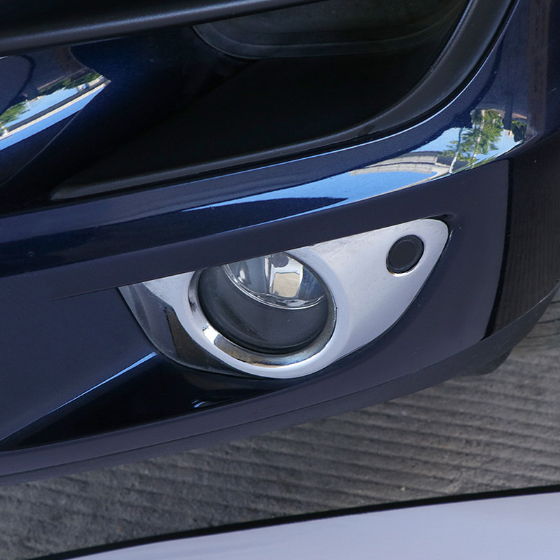 专用用于保时捷macan前雾装饰汽车外饰改装前脸汽车灯罩框