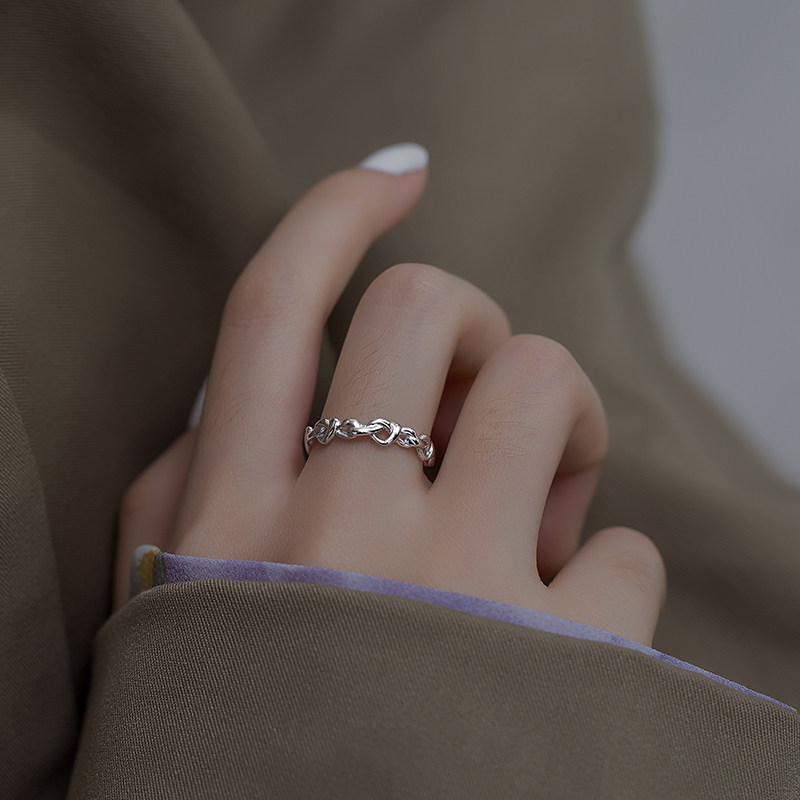 高级感爱心戒指女纯银时尚个性轻奢小众设计ins潮单身开口指环