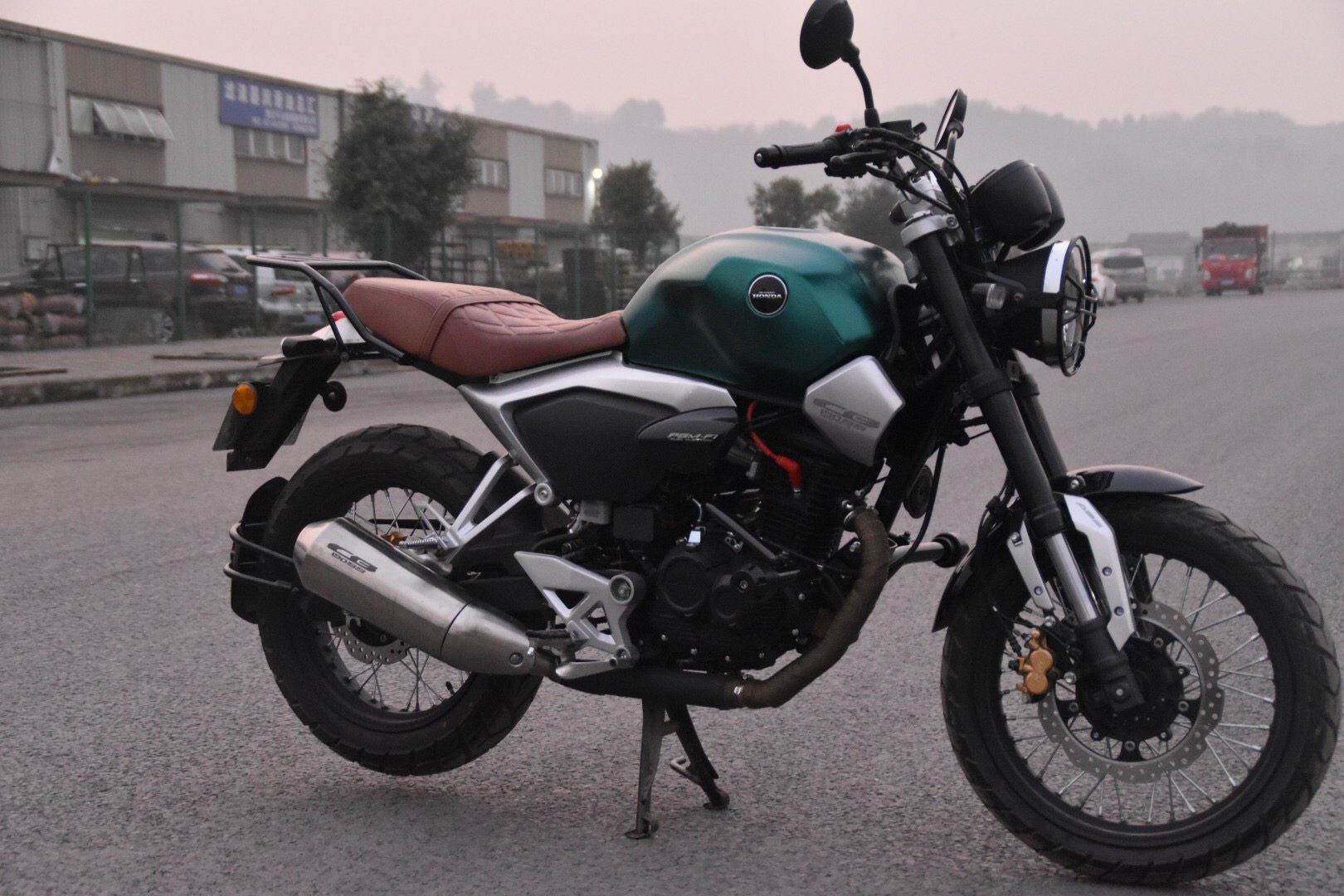 适用于五羊本田cbf鸷道190ss摩托车改装货架扶手摩托车尾翼