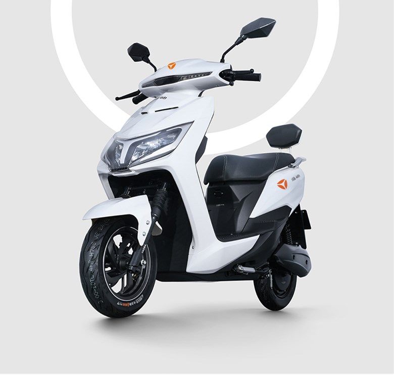 尾翼雅迪电动摩托车锐致尾箱架货架广环工贸f4电动车