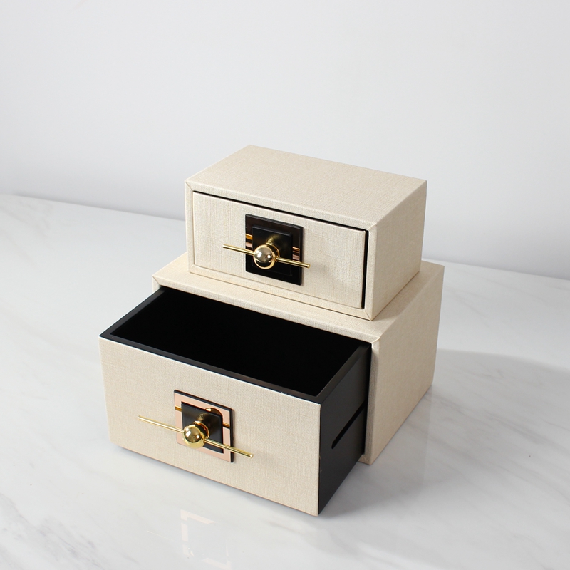 摆件现代简约样板房首饰盒珠宝收纳皮革装饰盒子新中式摆件