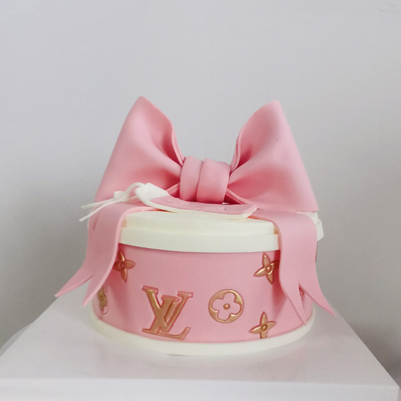 网红款翻糖巧克力蝴蝶结粉色蛋糕装饰生日蛋糕少女插件装扮可食用