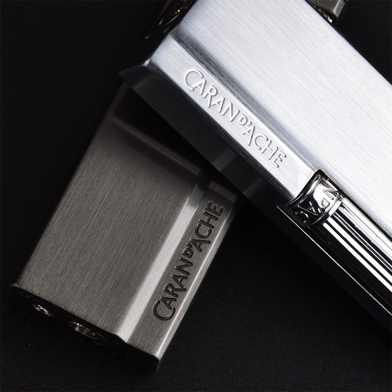 日本正版caranache凯兰帝打火机砂轮明火充气防风煤油打火机