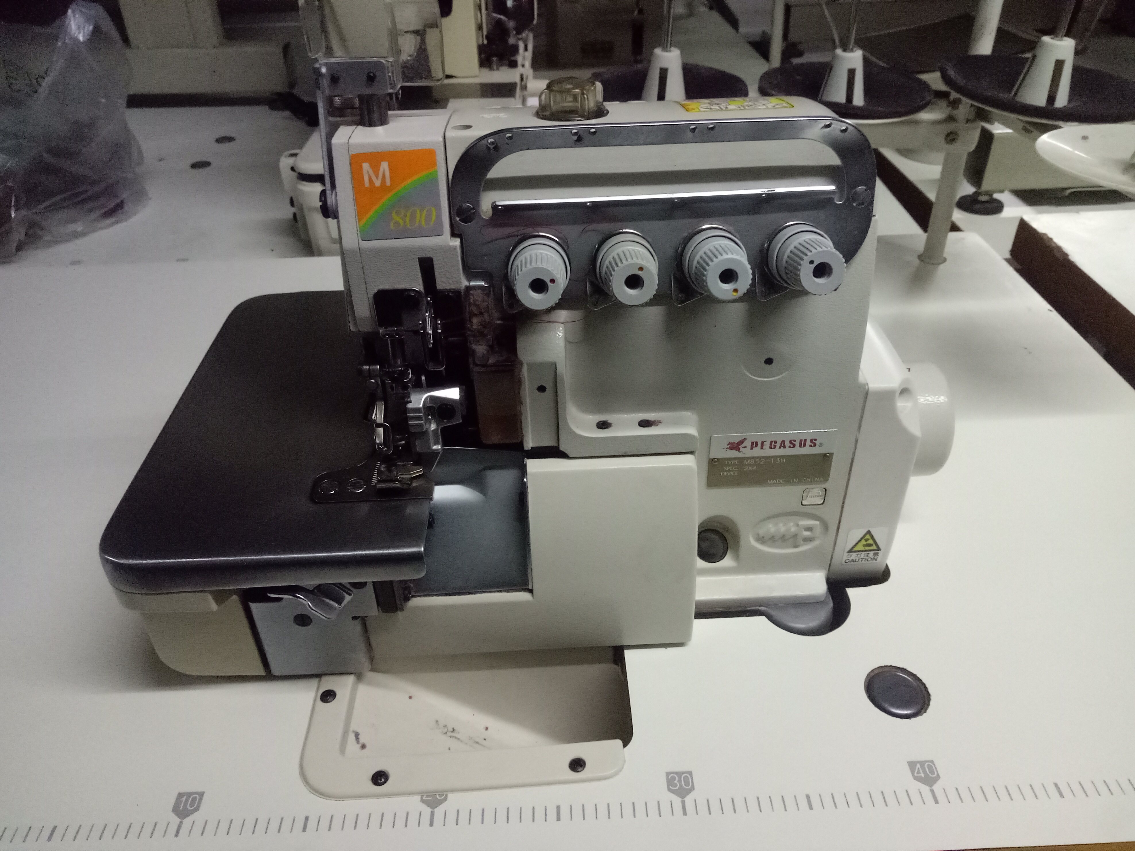 缝纫机飞马日本原装进口拷边车家家用二手手工业整套缝纫机