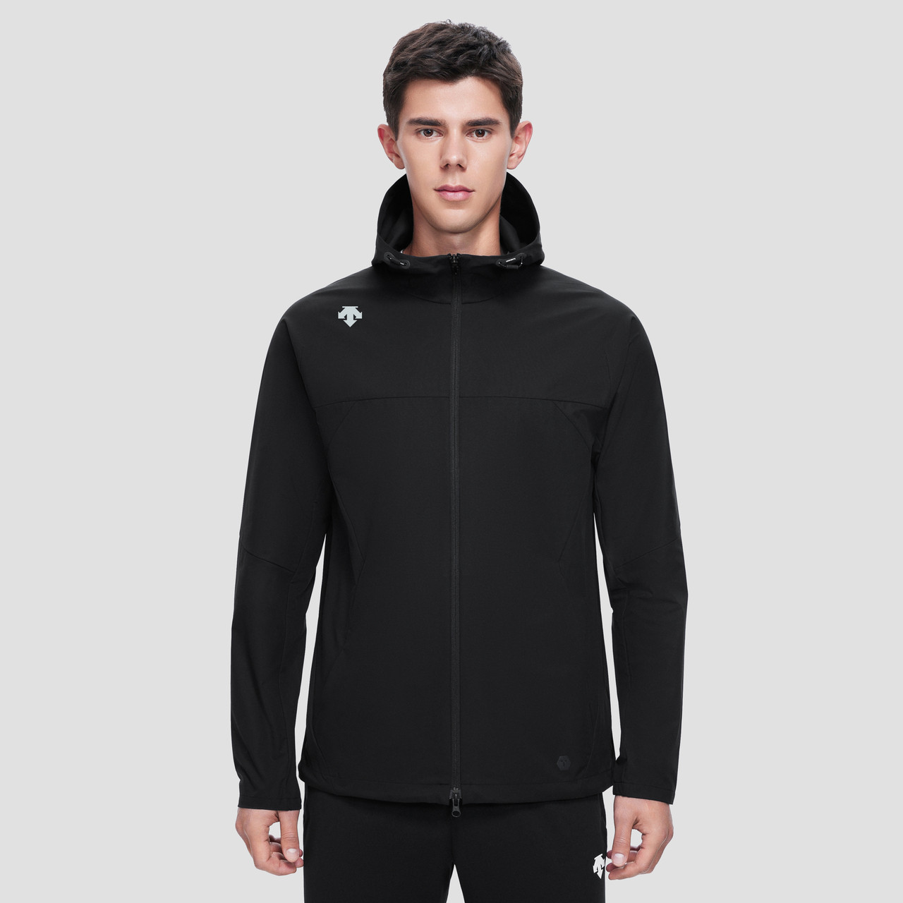 descente迪桑特training系列男士运动休闲梭织上衣外套夹克运动茄克