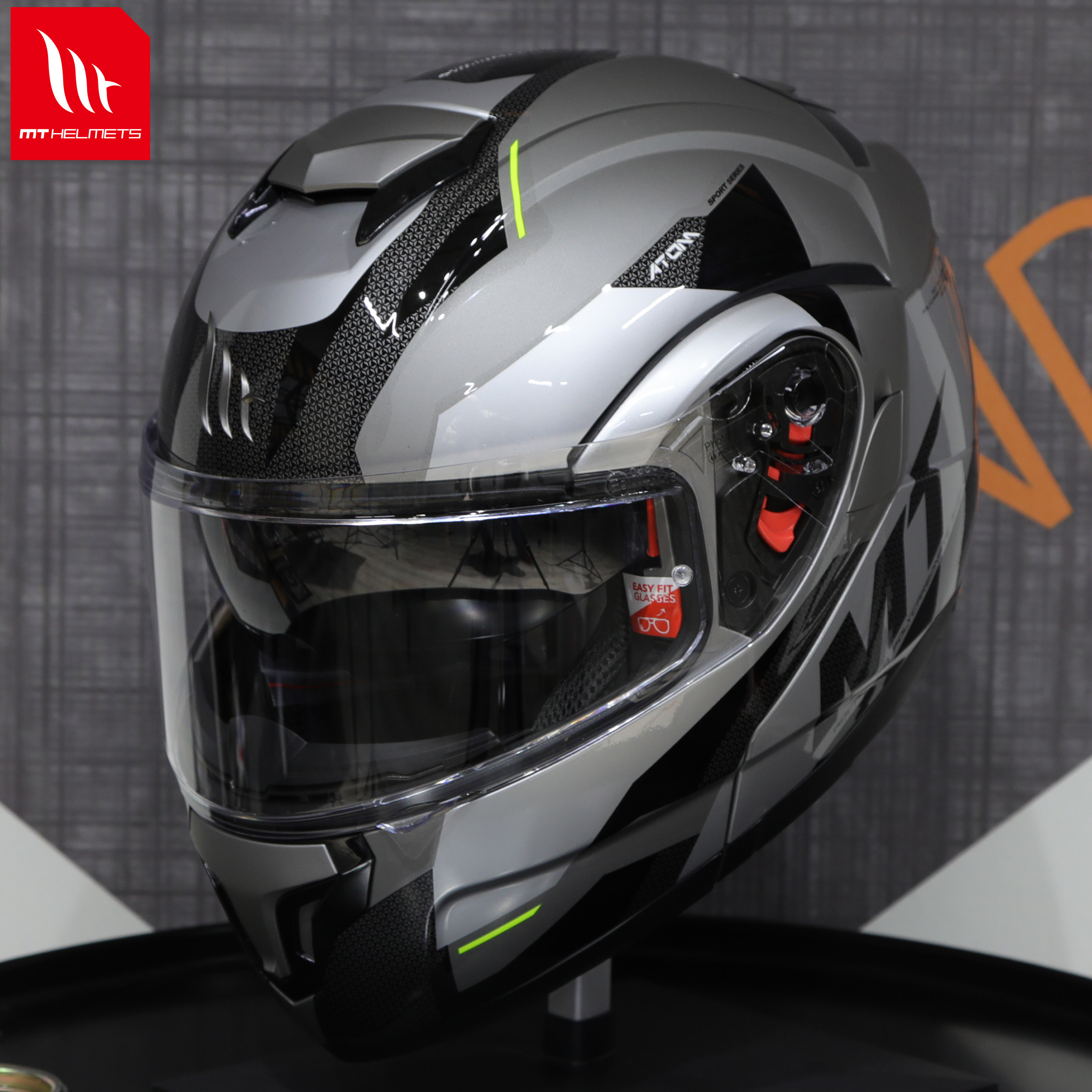 西班牙mt揭面头盔帅气全盔机车摩托车男女女士摩托车头盔