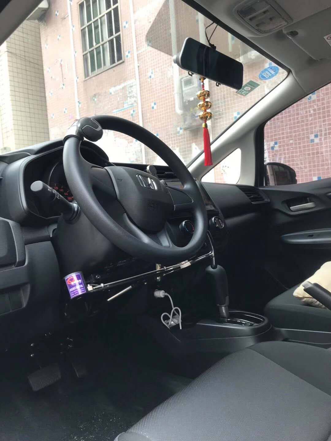 残疾人c5汽车驾驶辅助装置特利唯格手控油门刹车全车改装套件