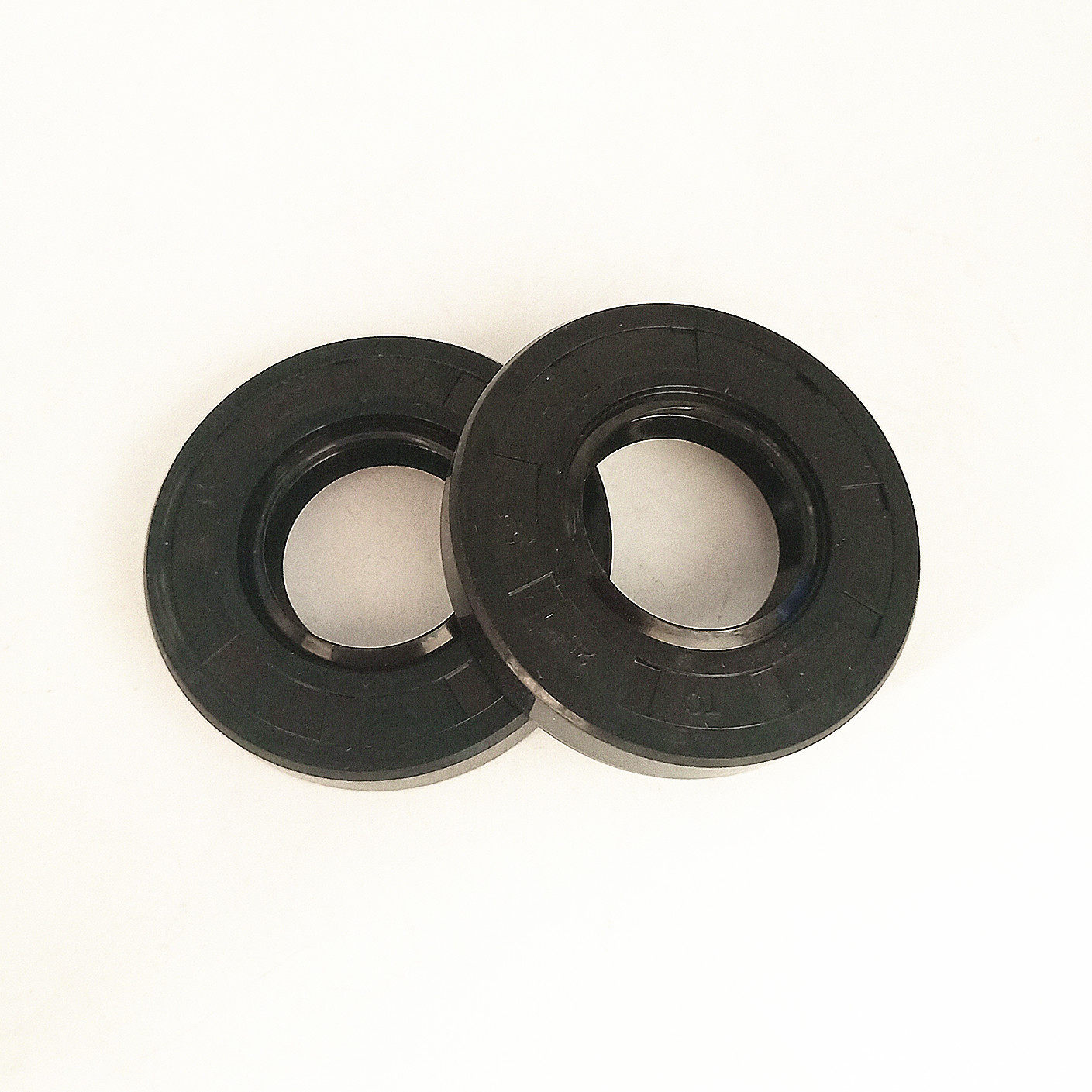 骨架油封丁青胶水泵密封圈耐油防水型密封件