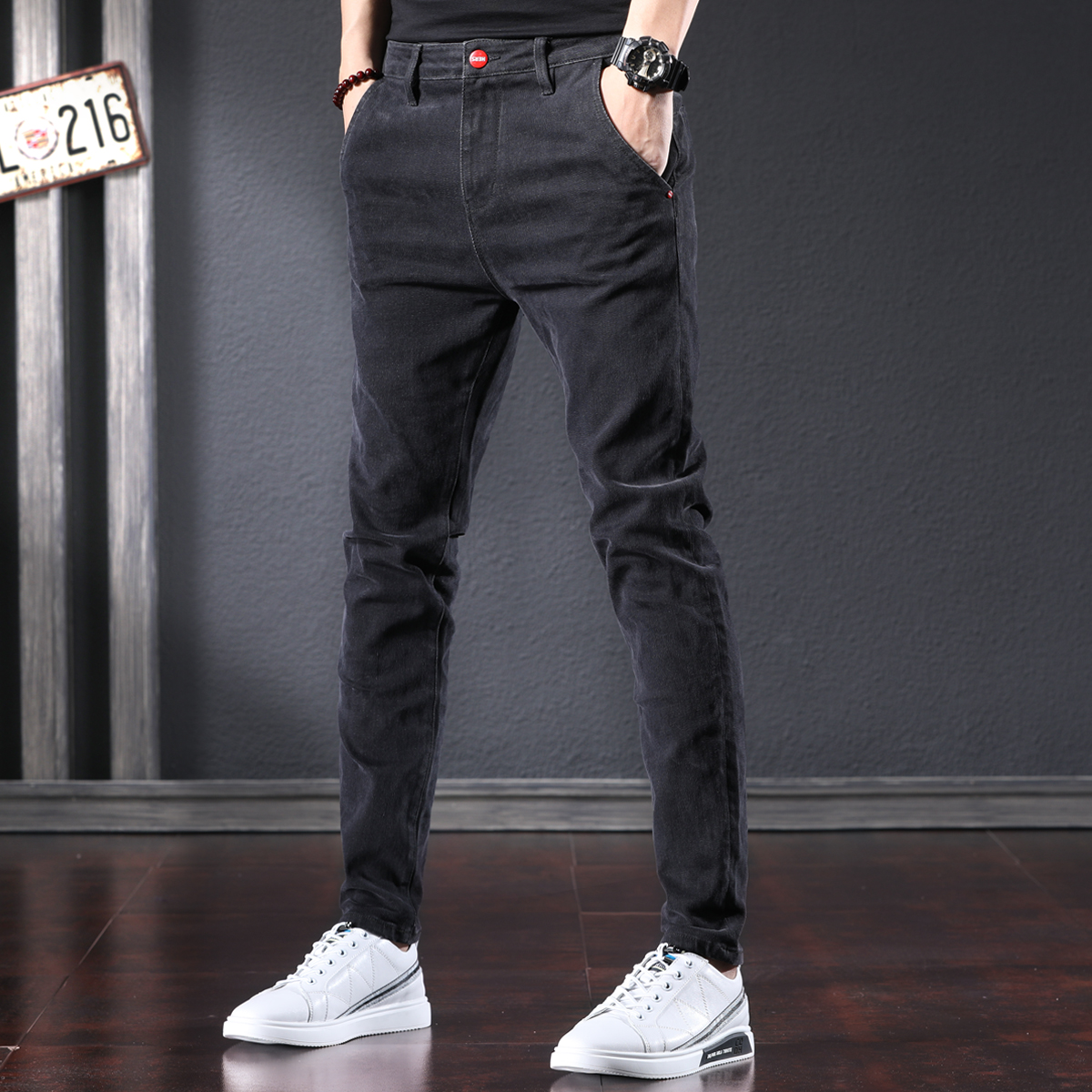 男士牛仔裤修身小脚裤夏季薄款韩版潮流裤子黑色百搭高端休闲长裤
