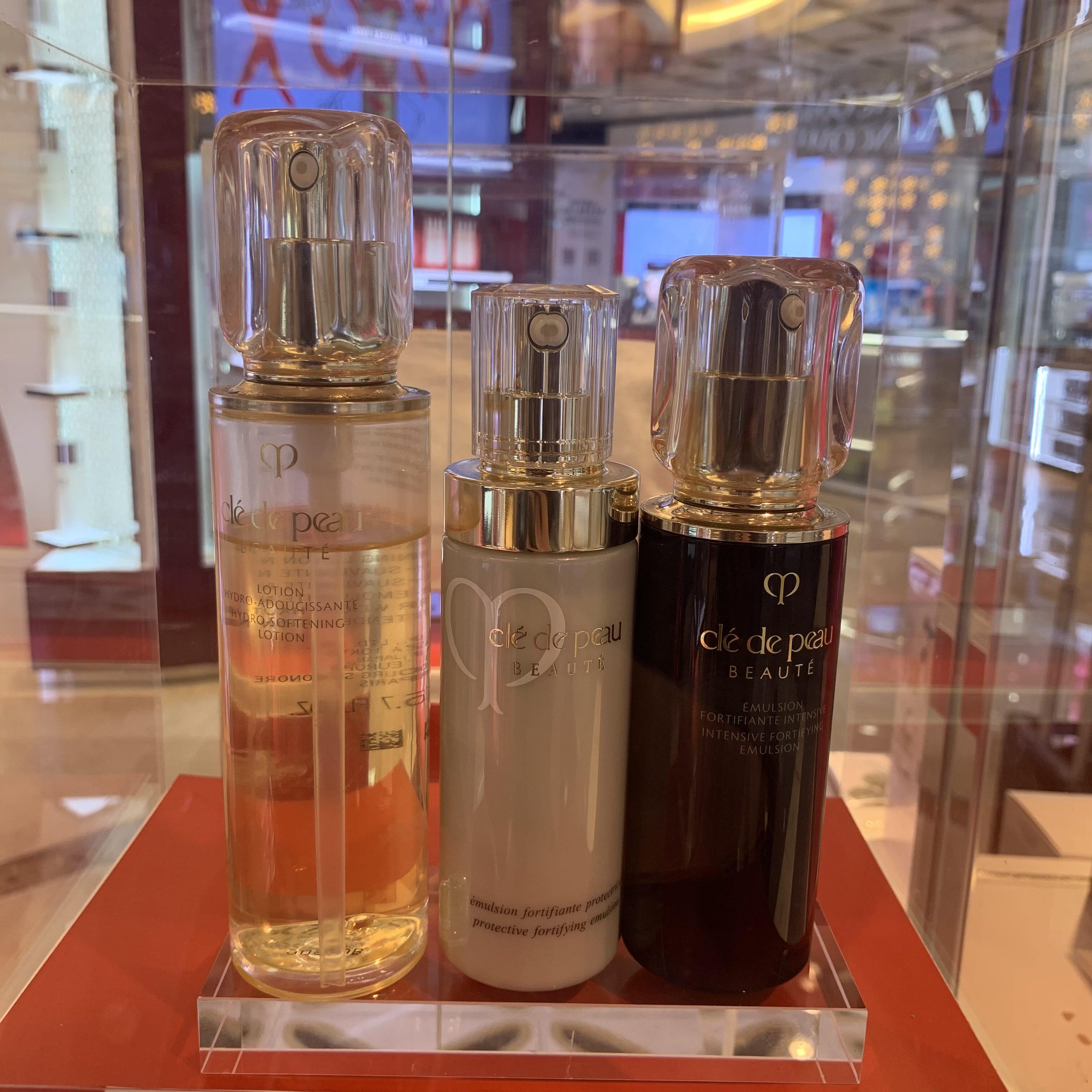 cpb肌肤之钥三件套装滋润170ml日夜乳液125ml害羞面部护理套装