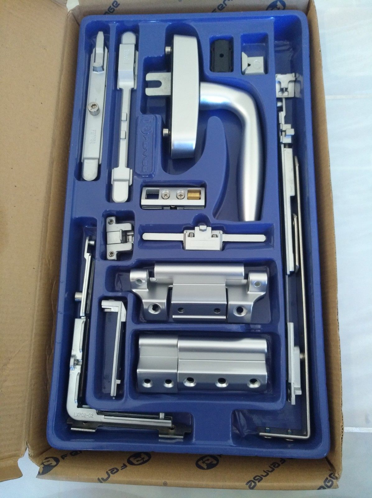 菲格牌断桥铝平开改内倒窗配件塑钢窗户平开改上悬内开内倒五金件