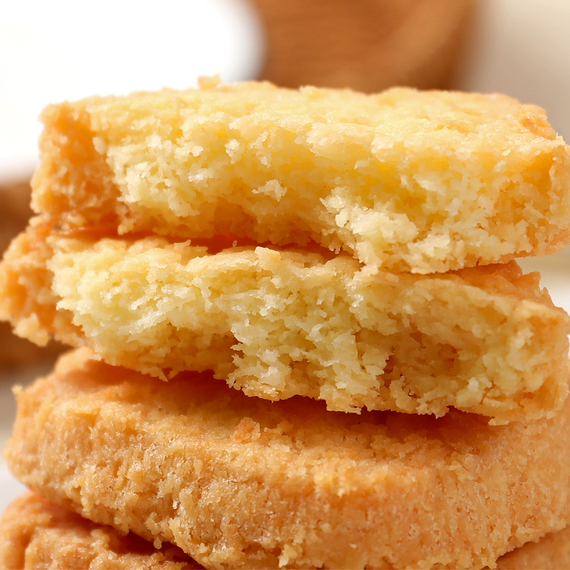 拍两件网红零食椰蓉酥糕点礼袋