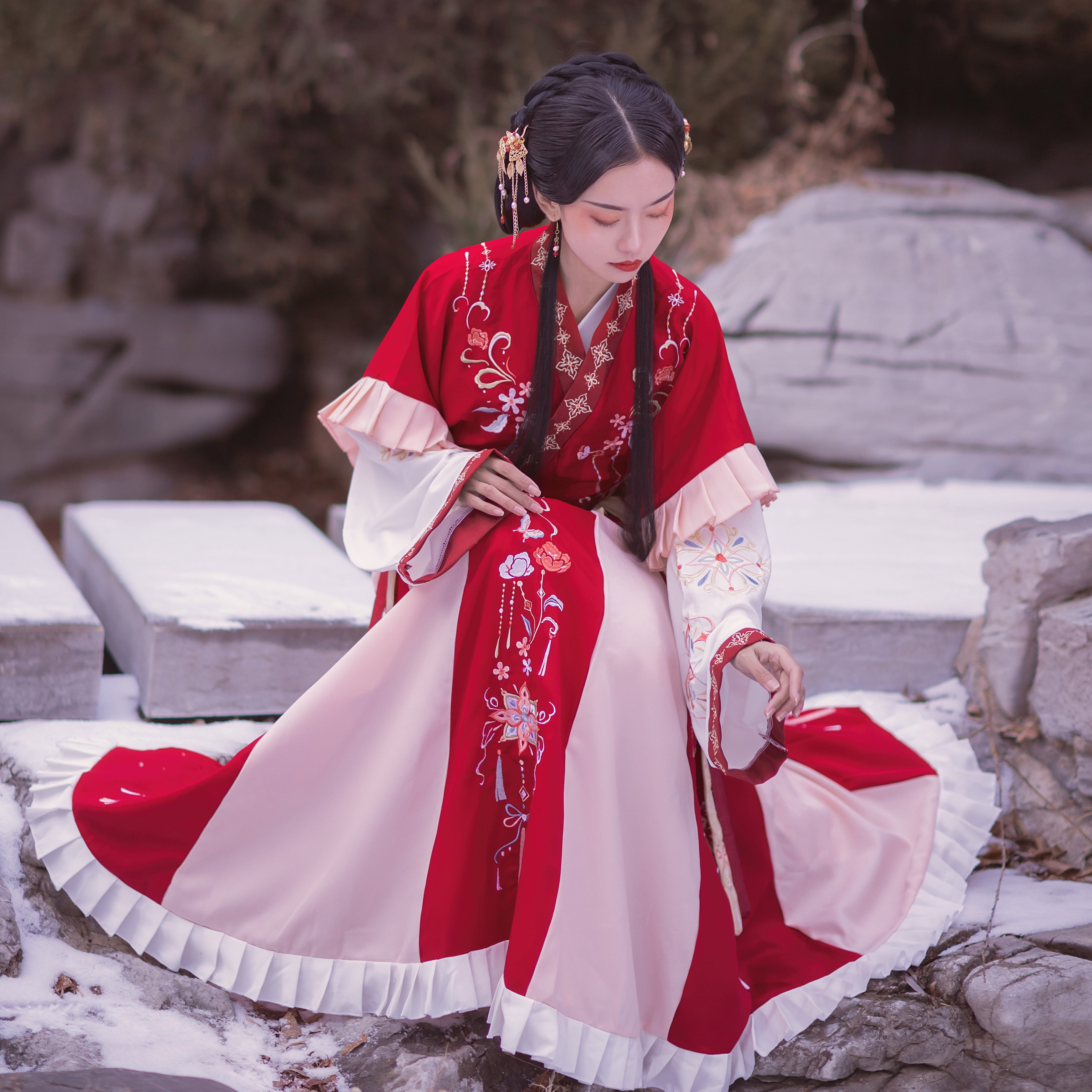 云若依《双笙》原创晋制交领汉服女齐腰春秋款刺绣12破裙4.5米摆