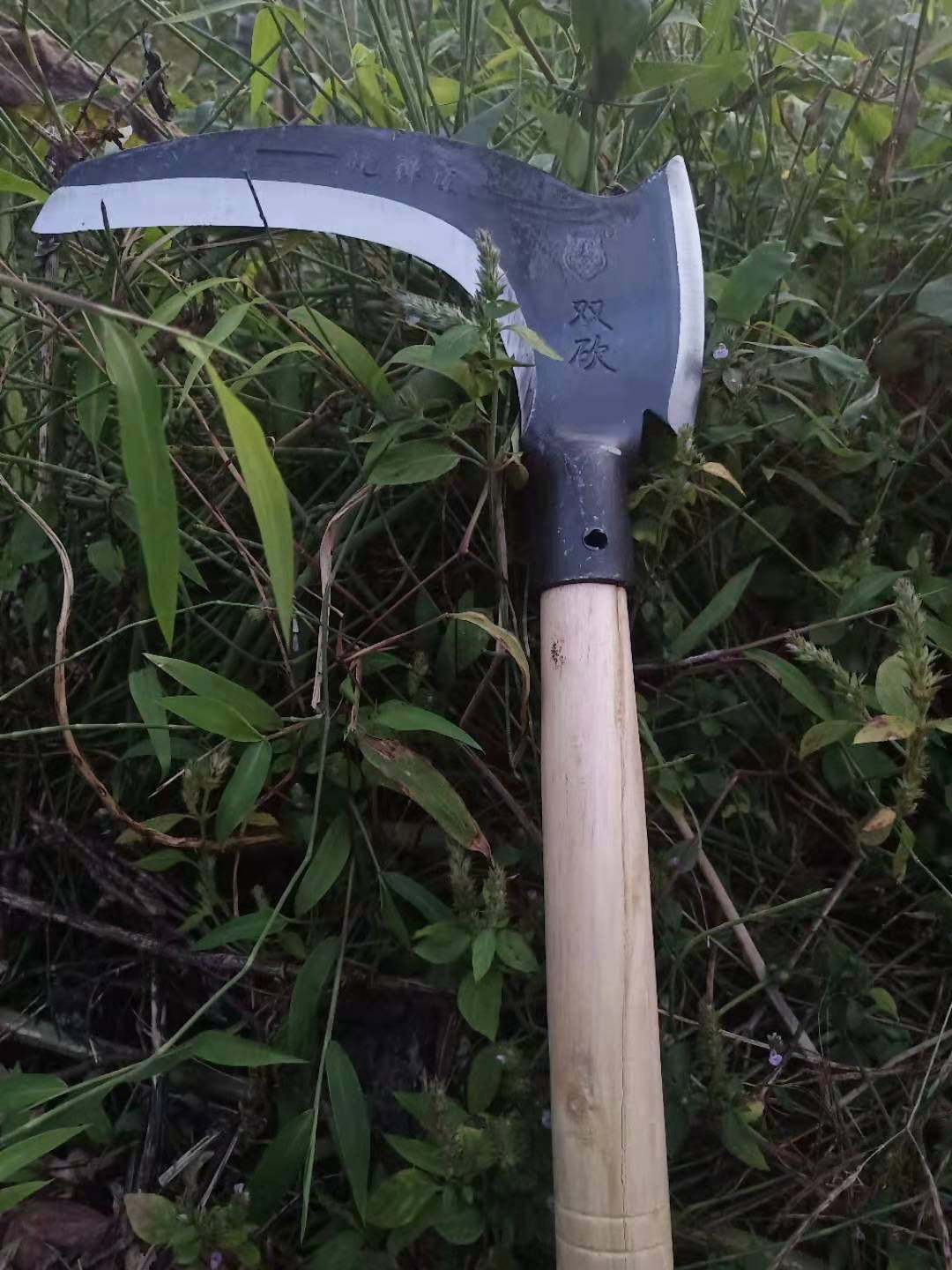 镰刀割草农用锰钢砍柴刀砍树双户外镰刀