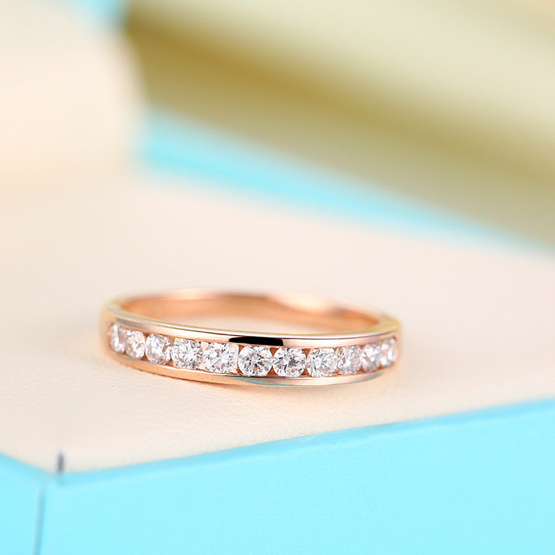 戒指百赫铂金钻戒槽镶排排戒永恒18k结婚求婚手饰