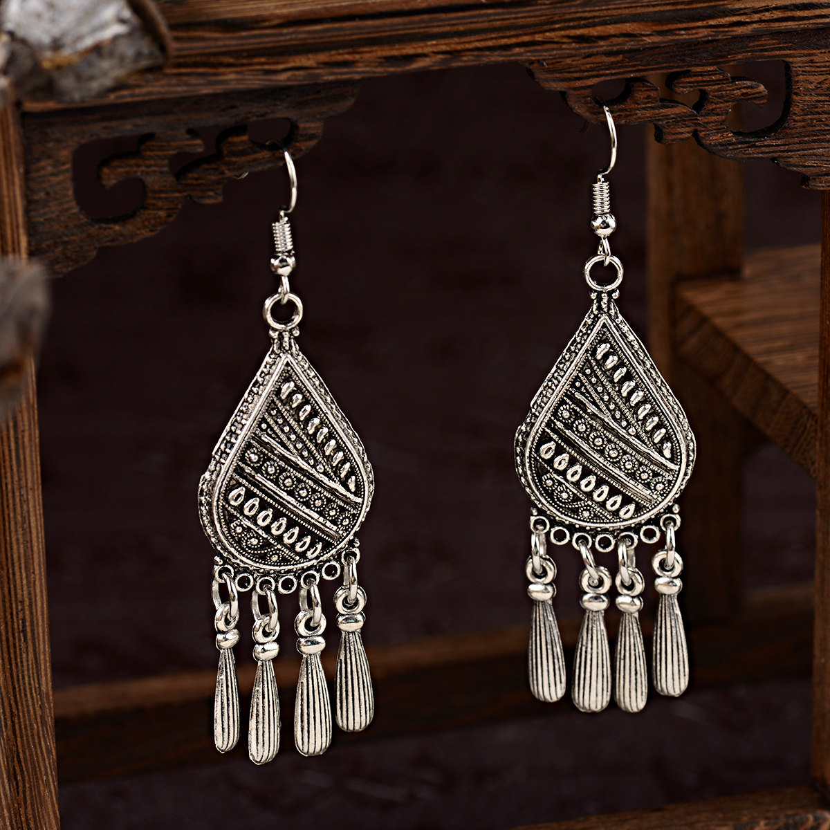 丽江少数少数民族民族风饰品长款复古流苏耳环镂空耳环