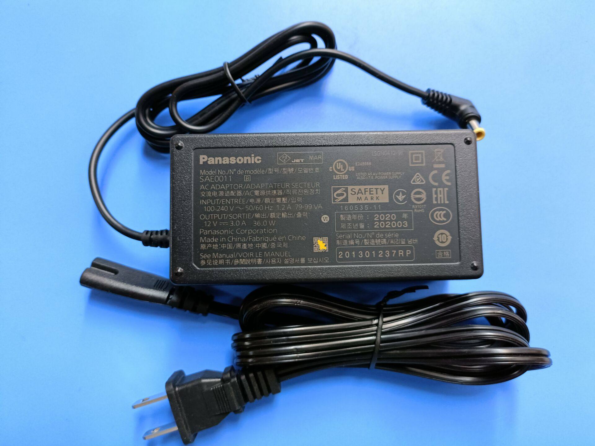 松下摄像机座充agbrd50mc电池agvbr59mc充电器12v3a适配器