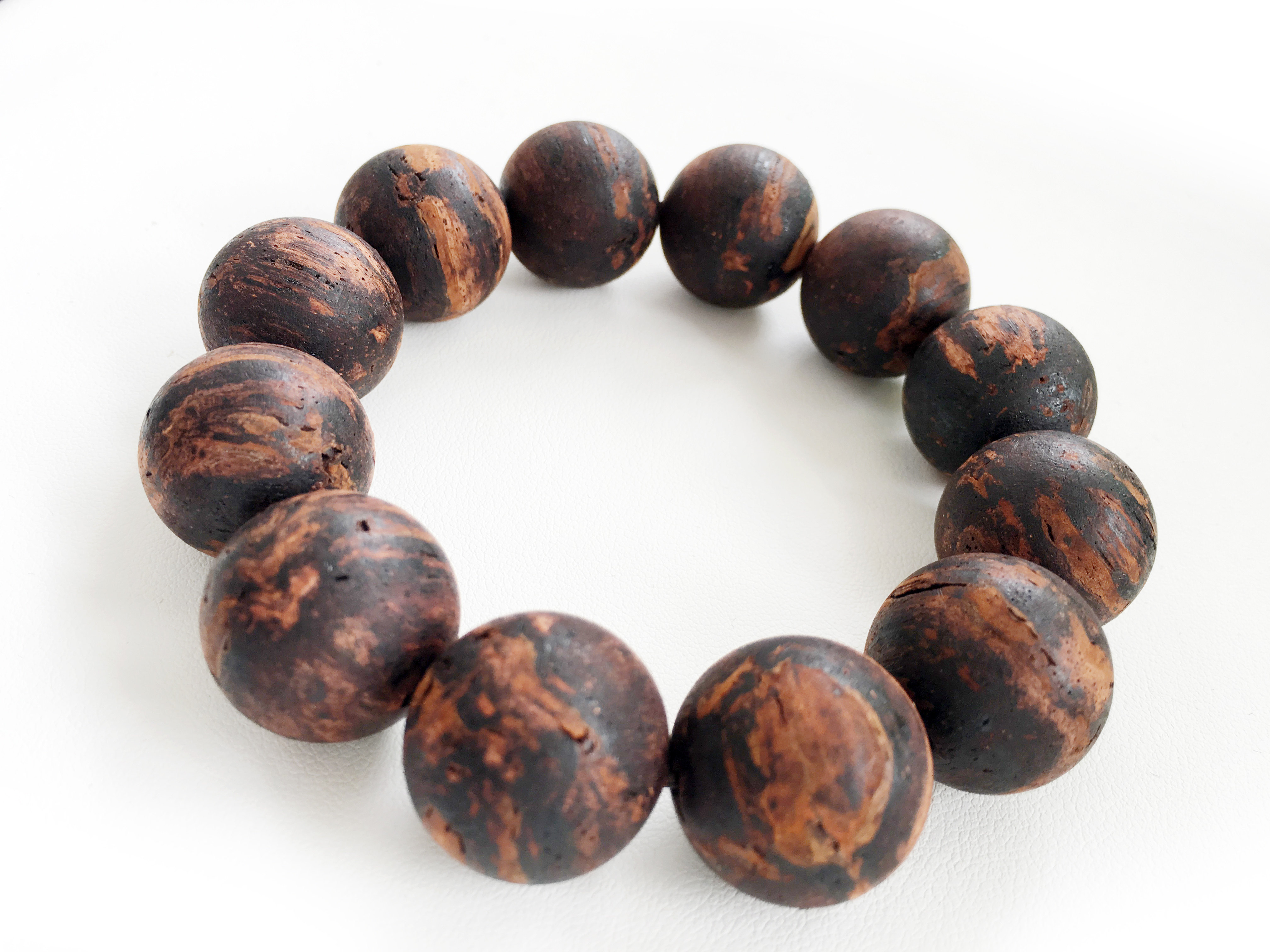 纯天然缅甸小叶奇楠降真香手串手链珠子沉水黄金甲佛珠