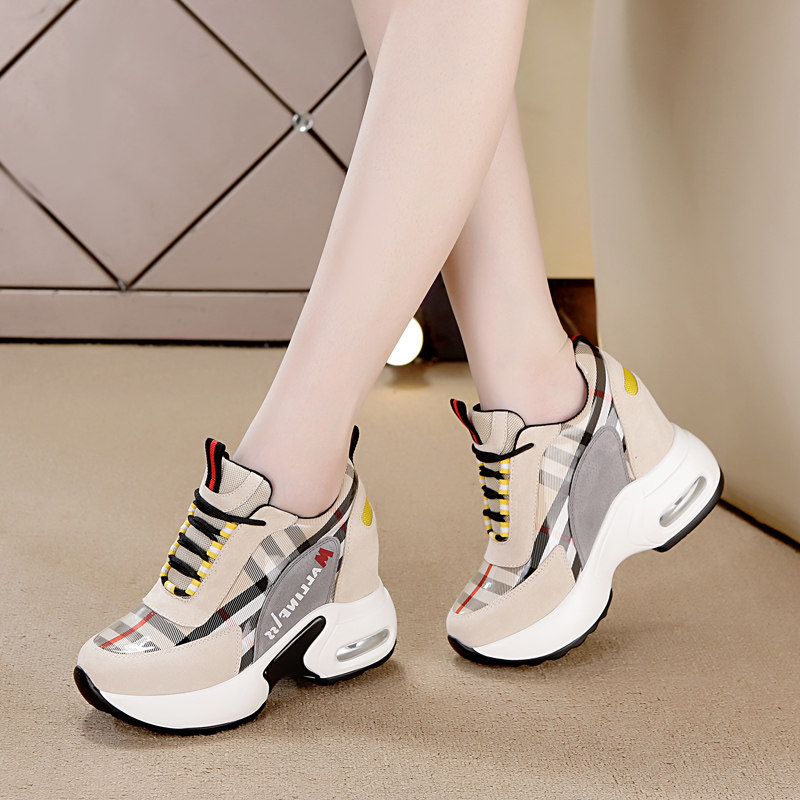 内增高运动鞋女新款2018百搭秋季坡跟显瘦厚底休闲韩版冬季旅游鞋