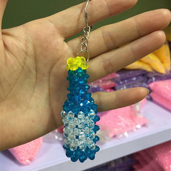 手工串珠编织钥匙挂件啤酒瓶成品品包包挂饰创意挂饰