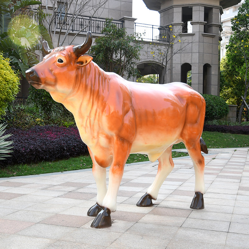玻璃钢奶牛雕塑仿真黄牛模型户外景观小品田园摆件