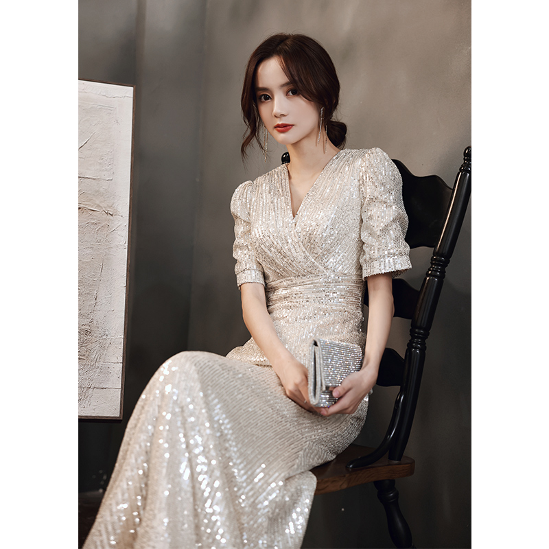 香槟色法式年会晚礼服2020新款名媛高端大气优雅礼服