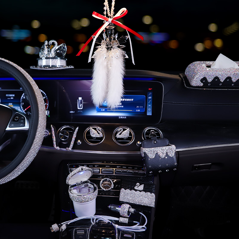 奔驰e300la200lc260lglc车内装饰摆件可爱爱女摆件