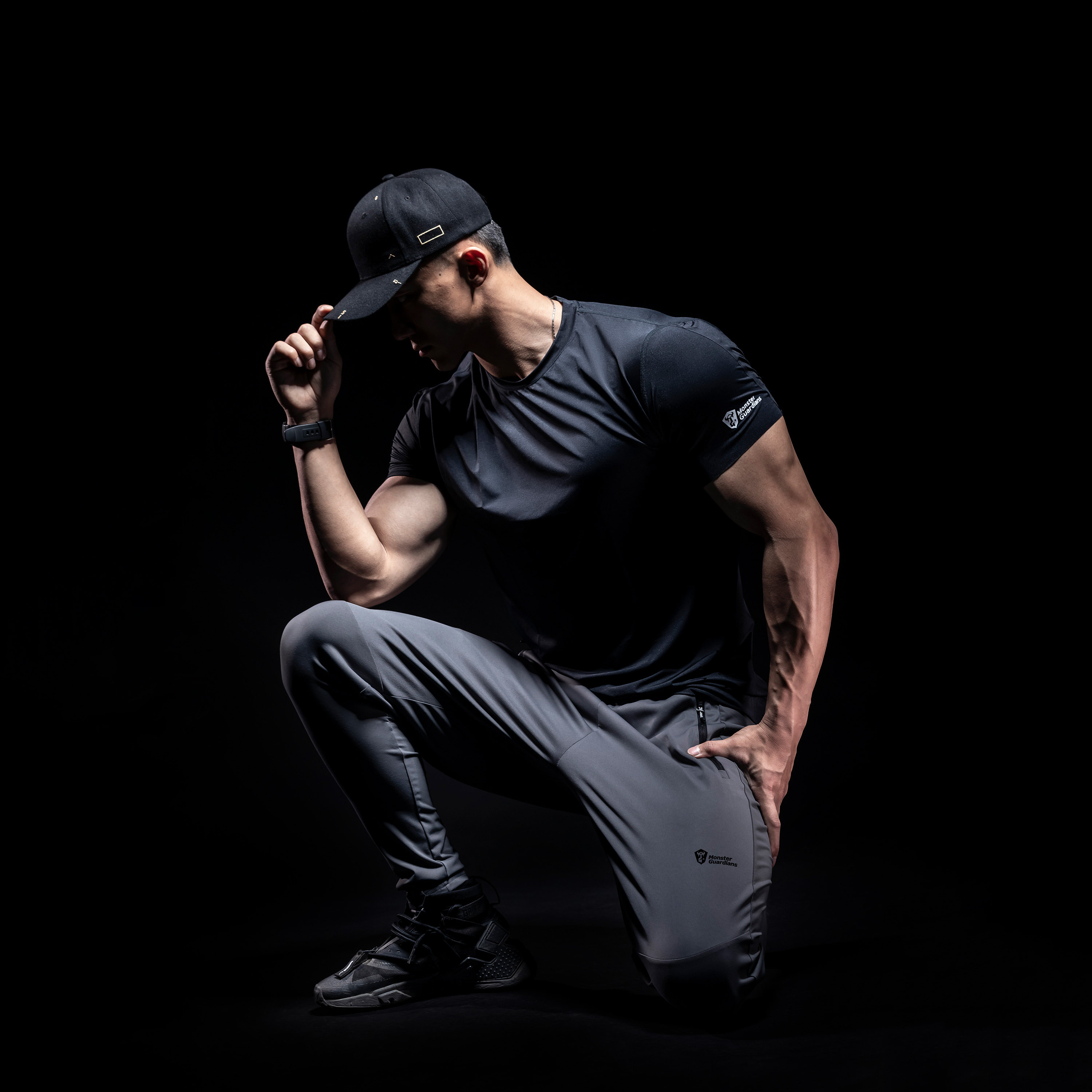 alpharmy奥法锐米 运动健身速干长裤男宽松收口修身弹力跑步训练