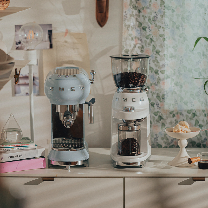 意大利进口smeg斯麦格复古电动咖啡豆研磨机研磨器磨粉机磨豆机