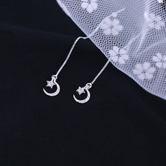 S925 sterling silver flash diamond asymmetric stars Moon ear -like female Korean simplicity temperament long spoiler gifts S925 sterling silver flash diamond asymmetric stars Moon ear -like female Korean simplicity temperament long spoiler gifts