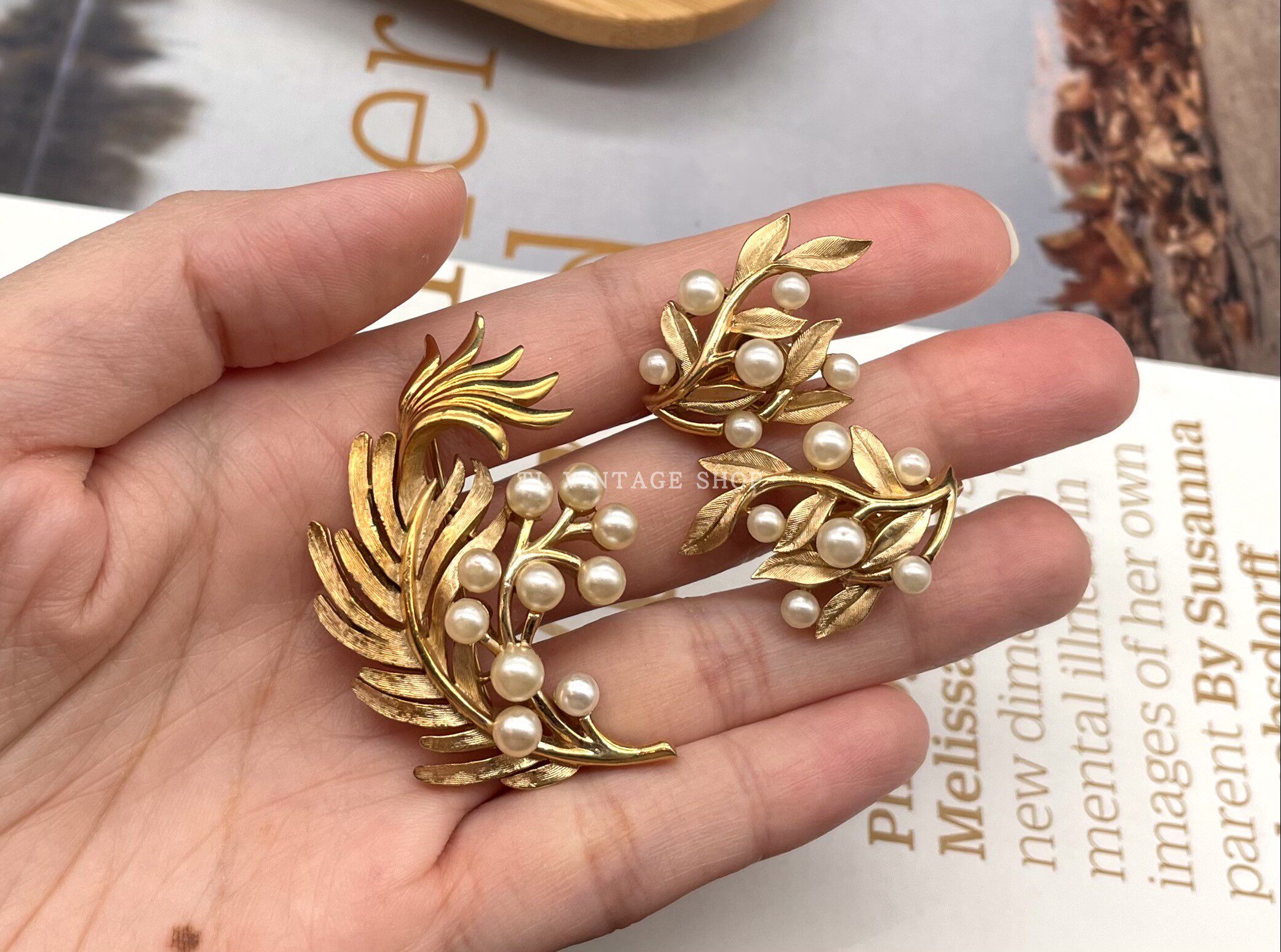 vintage美国古董首饰60年代trifari复古金色系色系耳夹胸针