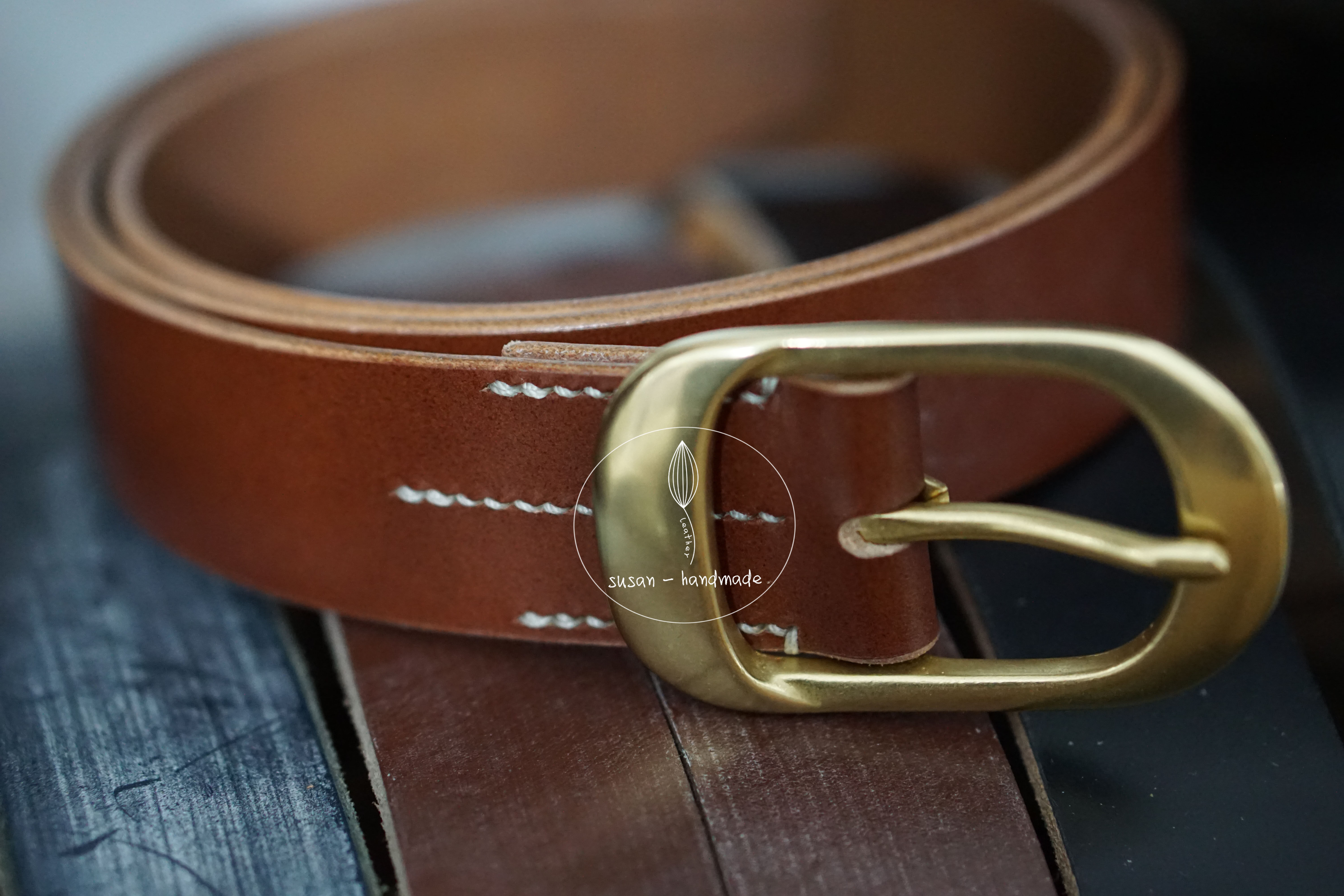 纯手工头牛皮植鞣皮英国马皮带腰带腰带